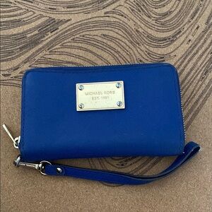 Michael Kors Royal Blue Zip Wallet